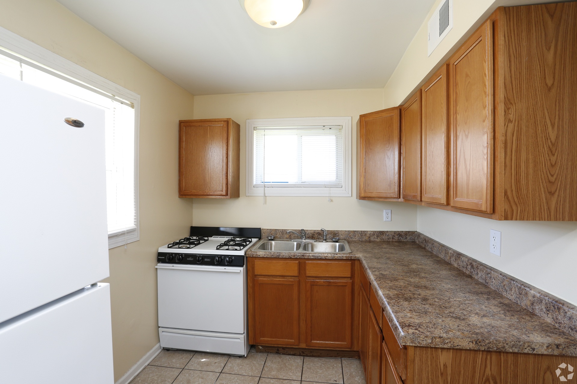 Westbrook Apartments kitchen in Gary Indiana