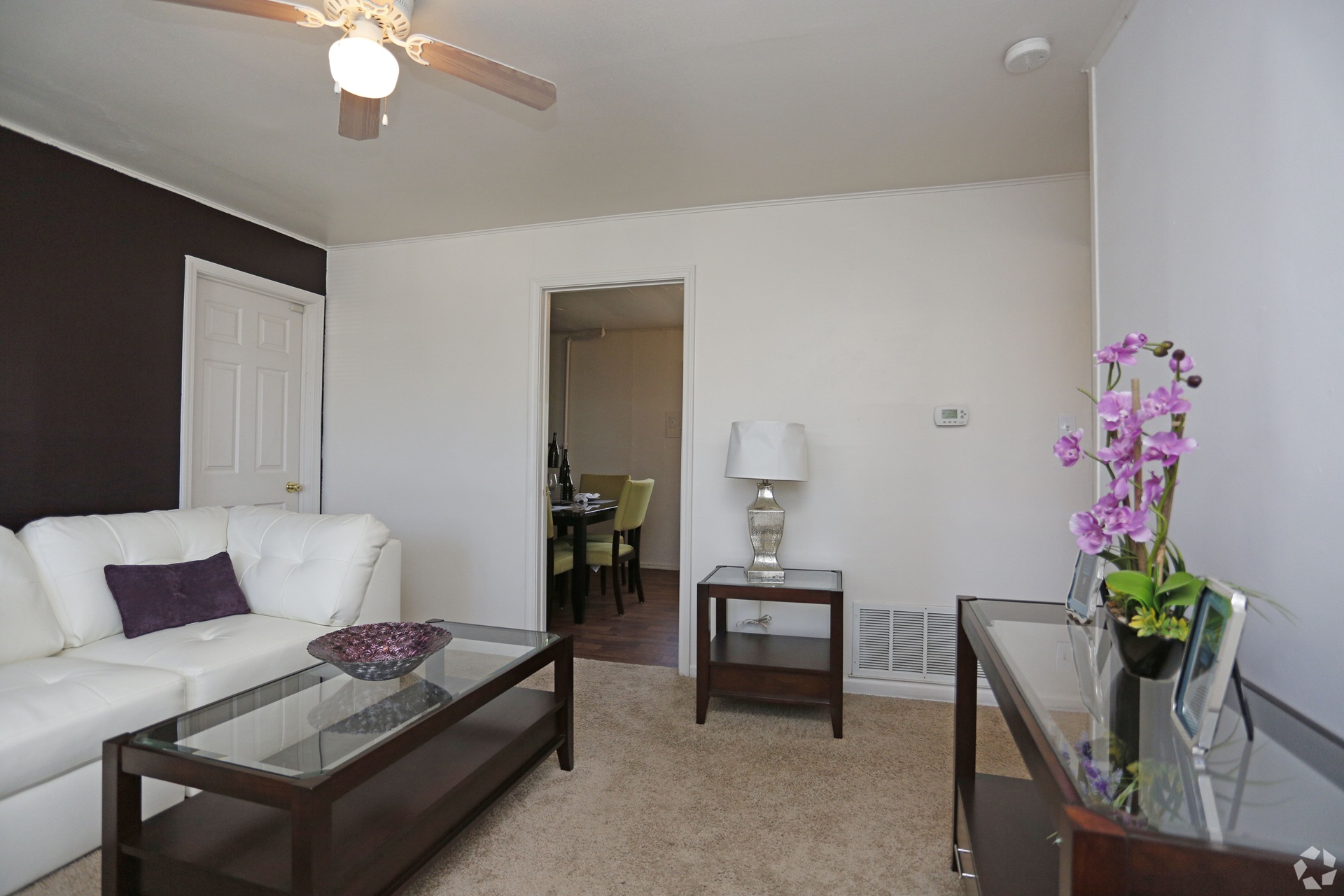 Westbrook Apartments living room in Gary Indiana
